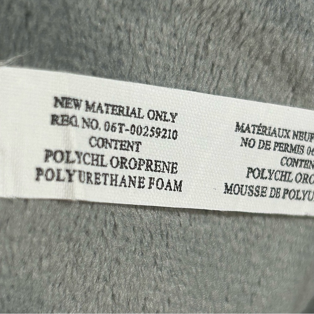 INCASE Neoprene Classic 13” Laptop/Tablet Sleeve - Picture 8 of 12